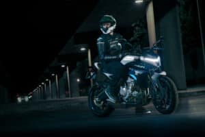 CFMOTO 675NK Moottoripyörä