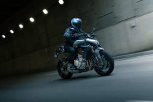 CFMOTO 675NK Moottoripyörä